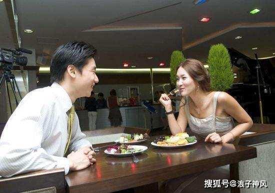 相亲房吃瓜,揭秘现代都市相亲新风尚