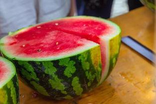 吃瓜大肿,网络热词背后的文化现象