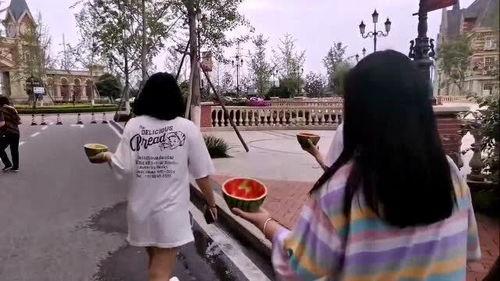 舍友吃瓜姿势,揭秘舍友的独特吃瓜姿势