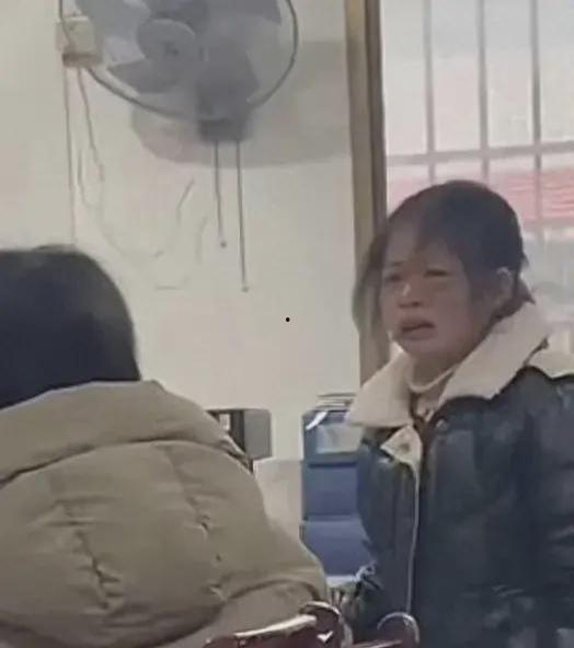 带老师吃瓜视频